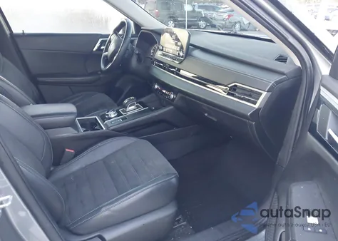 2022 Mitsubishi Outlander Black Edition 2Wd/Se 2.5 2Wd/Se Launch Edition 2Wd from USA, damaged, VIN JA4J3UA89NZ048052